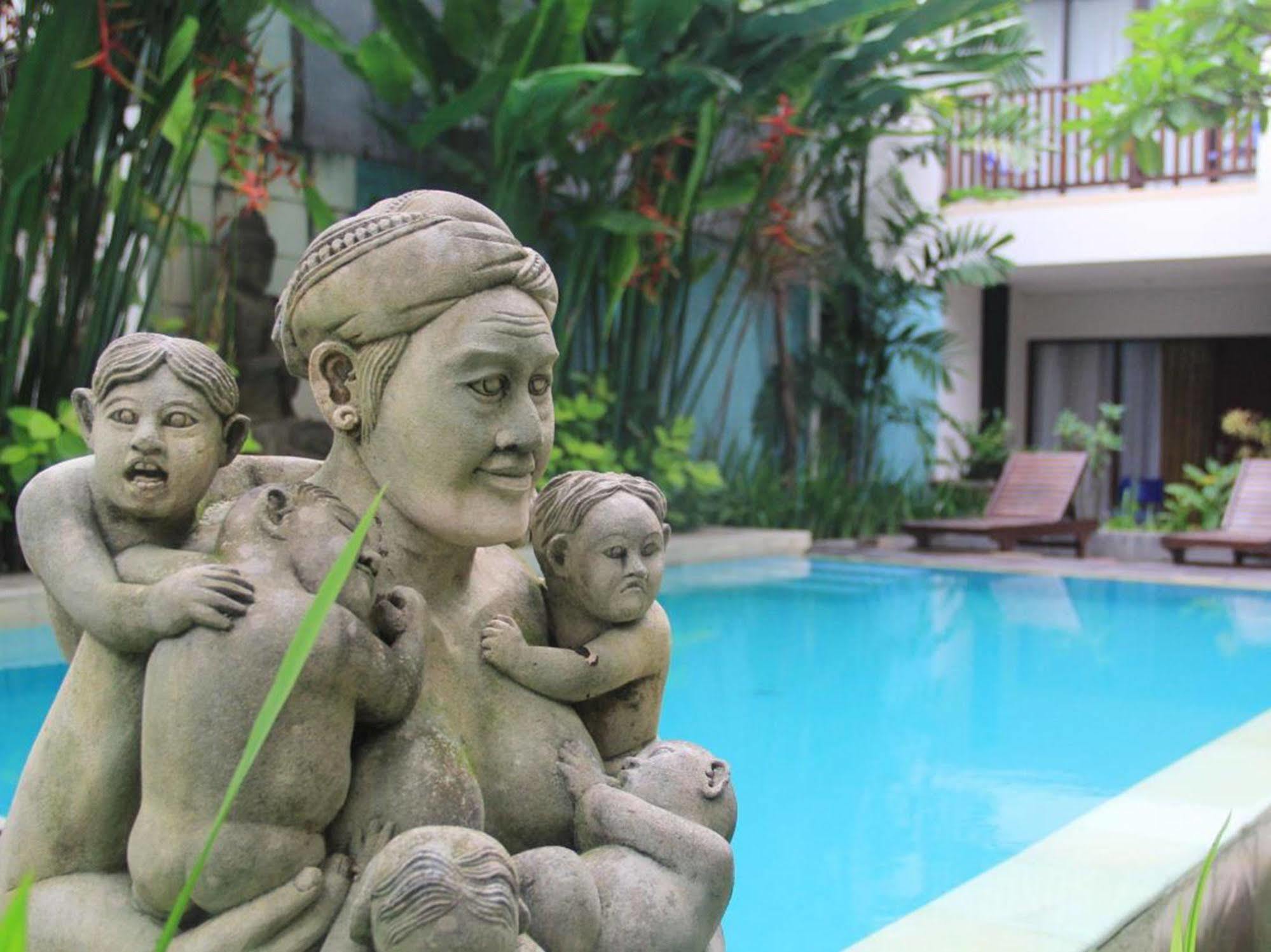 The Kubu Hotel Kuta Lombok Extérieur photo
