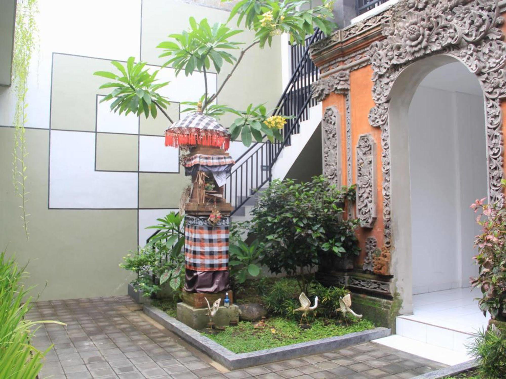 The Kubu Hotel Kuta Lombok Extérieur photo