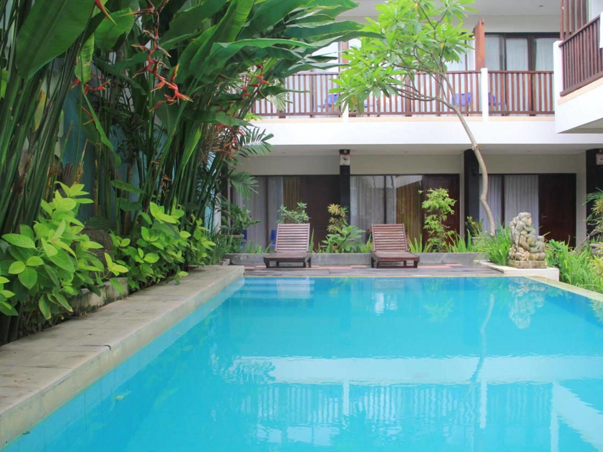 The Kubu Hotel Kuta Lombok Extérieur photo