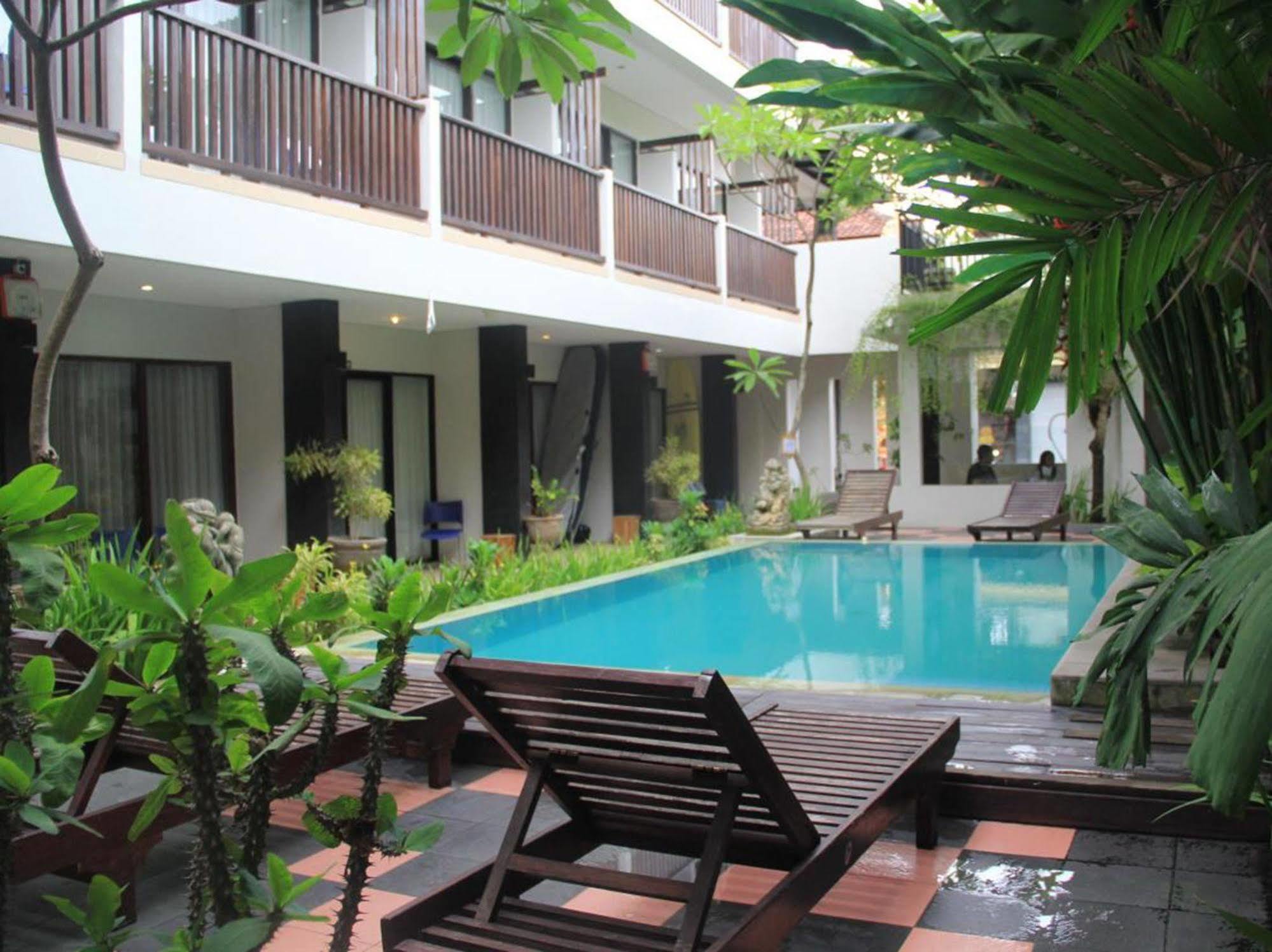 The Kubu Hotel Kuta Lombok Extérieur photo